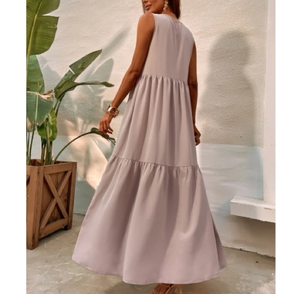 Luxe tie front ruffle hem maxi dress - Picture 16 of 16